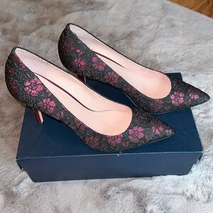 Never worn Cole Haan vesta pumps